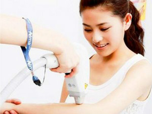 告別“多毛”，激光脫毛儀哪家強(qiáng)？