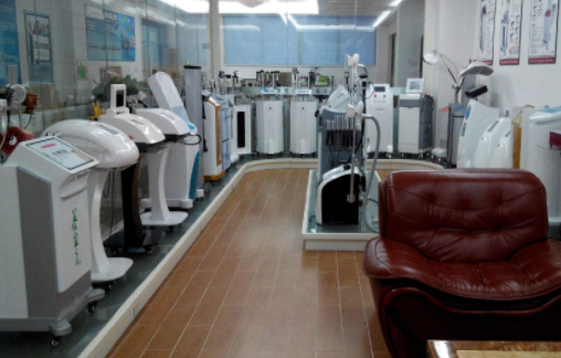 美容院經(jīng)營(yíng)不下去，是不是美容儀器的問(wèn)題呢！